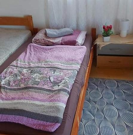Visszavar-Lak Privat Berlemeny Badacsonytomaj Buitenkant foto