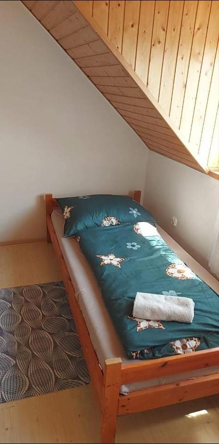 Visszavar-Lak Privat Berlemeny Badacsonytomaj Buitenkant foto