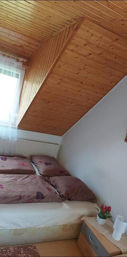 Visszavar-Lak Privat Berlemeny Badacsonytomaj Buitenkant foto