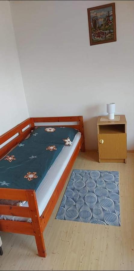 Visszavar-Lak Privat Berlemeny Badacsonytomaj Buitenkant foto